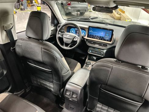 Used 2025 Ford Bronco Sport Big Bend w/ Convenience Package image 19