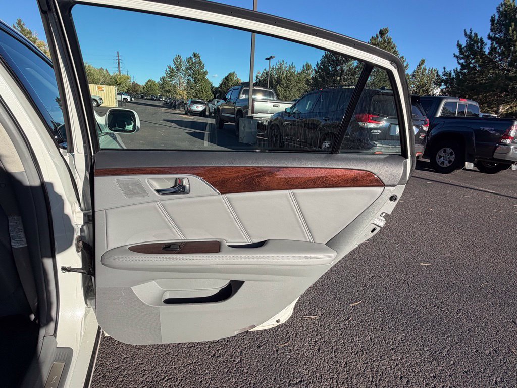 Used 2008 Toyota Avalon Limited FWD image 13