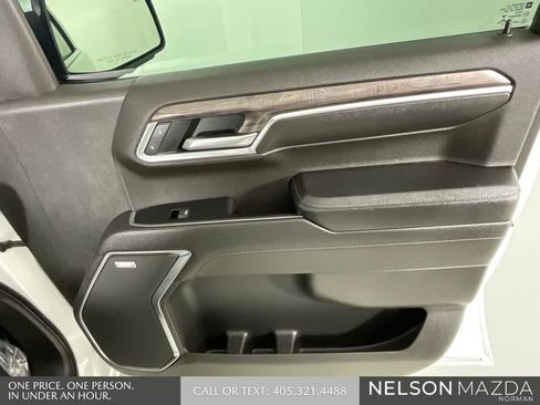 Used 2022 Chevrolet Silverado 1500 LTZ AWD/4WD image 19