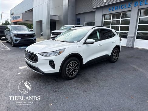 New 2026 Ford Escape SE FWD image 4