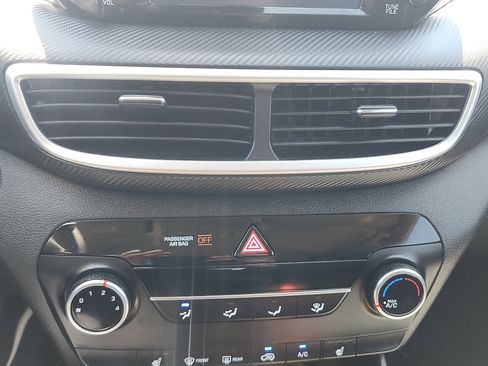 Used 2019 Hyundai Tucson Value FWD image 25