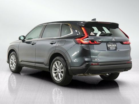 Used 2023 Honda CR-V EX image 3