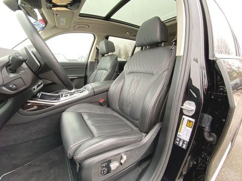 Used 2025 BMW X7 xDrive40i image 20