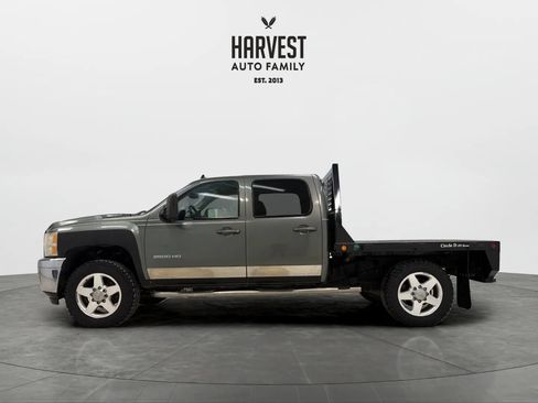Used 2011 Chevrolet Silverado 2500 LTZ w/ LTZ Plus Package AWD/4WD image 2