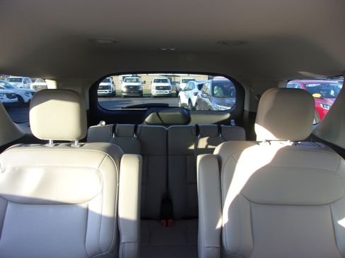 Certified 2023 Ford Explorer XLT w/ Equipment Group 202A image 14