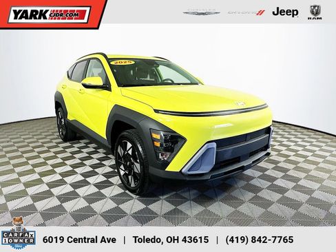 Used 2025 Hyundai Kona SEL AWD/4WD image 1