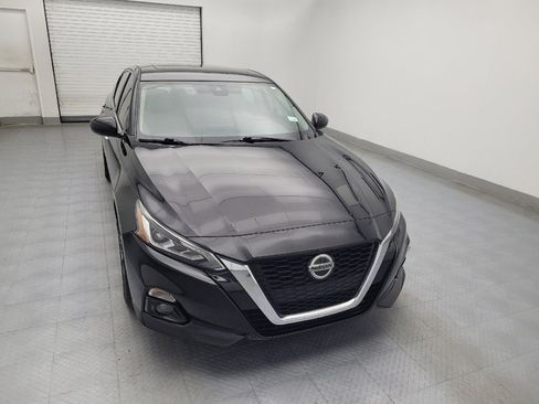 Used 2019 Nissan Altima 2.5 SV image 14