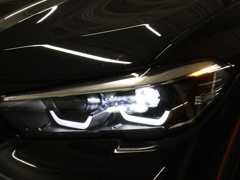 Used 2022 BMW X5 xDrive45e AWD/4WD image 8