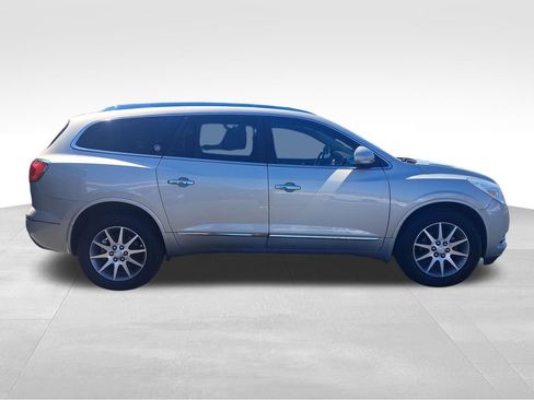 Used 2014 Buick Enclave Leather FWD image 7