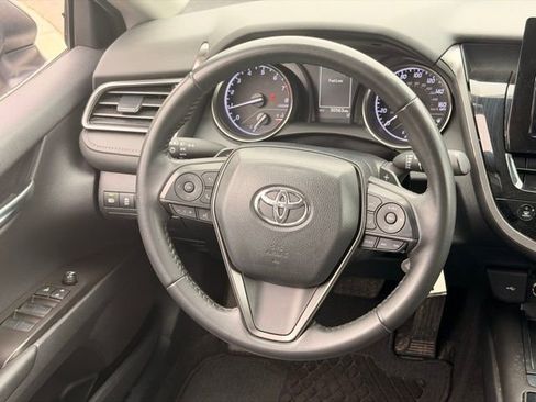 Used 2024 Toyota Camry SE FWD image 15