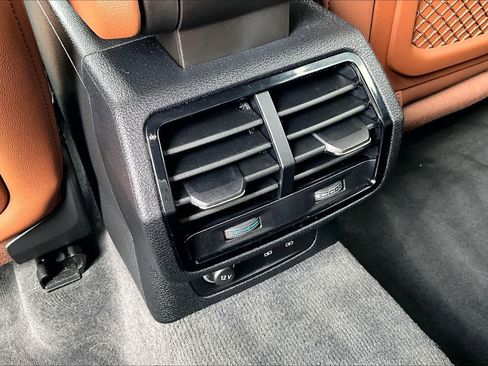 Used 2022 Audi Q3 2.0T Premium w/ Convenience Package image 32