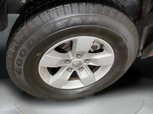 Used 2023 RAM 1500 Classic SLT w/ Trailer & Traction Group image 11