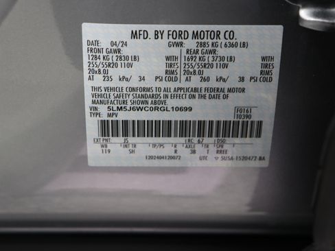 Used 2024 Lincoln Aviator 2WD w/ Premium Package image 46