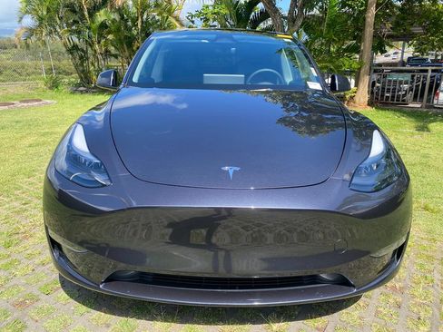 Used 2024 Tesla Model Y Long Range AWD/4WD image 20