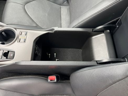 Used 2023 Toyota Camry XSE image 27