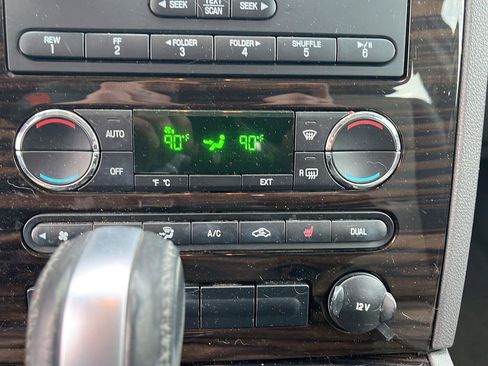 Used 2008 Mercury Sable Premier image 16