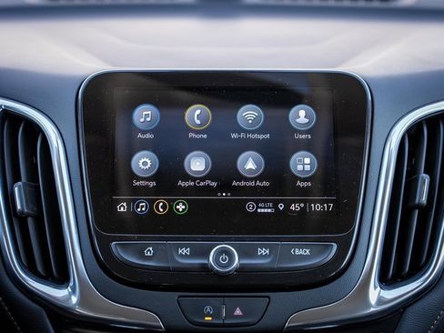 Used 2022 Chevrolet Equinox Premier image 25