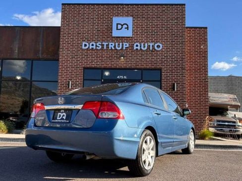 Used 2011 Honda Civic LX image 4