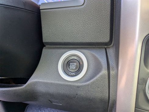 Used 2017 RAM 1500 Laramie w/ Convenience Group image 21