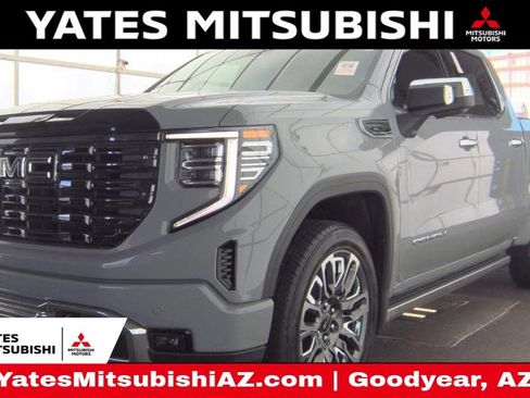 Used 2025 GMC Sierra 1500 Denali Ultimate image 1