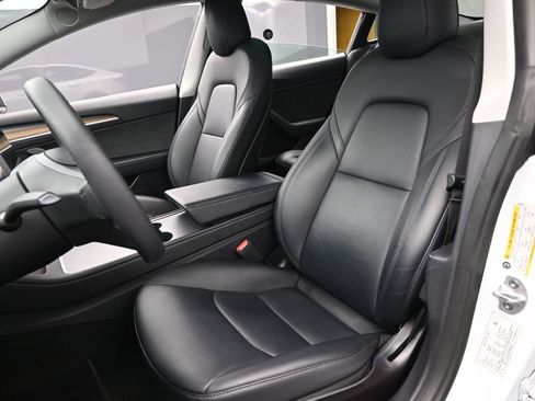 Used 2023 Tesla Model 3 Performance image 27