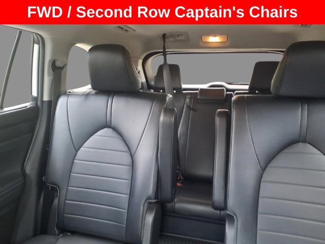 Used 2022 Toyota Highlander XLE FWD image 17