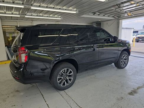 Used 2024 Chevrolet Tahoe Z71 AWD/4WD image 6