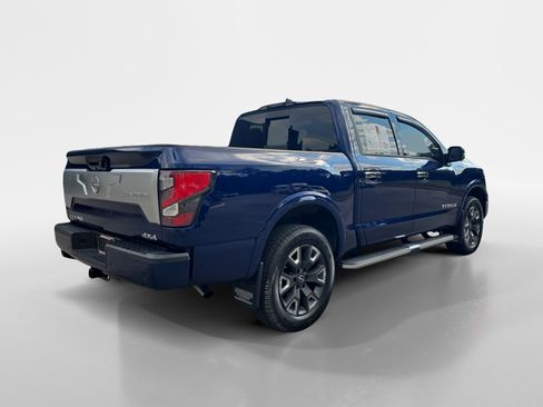 Certified 2023 Nissan Titan Platinum Reserve w/ Moonroof Package AWD/4WD image 6