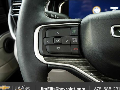 Used 2022 Jeep Wagoneer Series II w/ Premium Group I AWD/4WD image 11