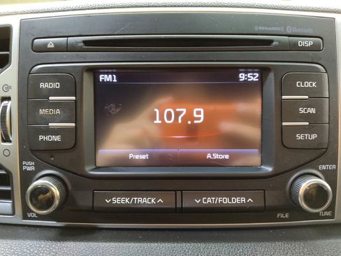 Used 2017 Kia Sportage LX AWD/4WD image 25