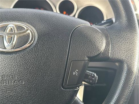 Used 2011 Toyota Tundra 4x4 Double Cab image 20