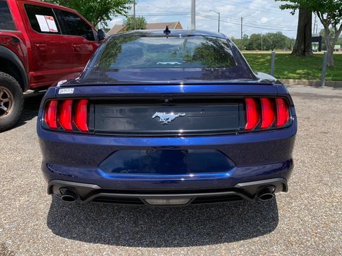 Used 2020 Ford Mustang Coupe w/ Equipment Group 101A RWD image 8