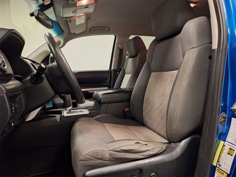 Used 2017 Toyota Tundra SR5 image 13