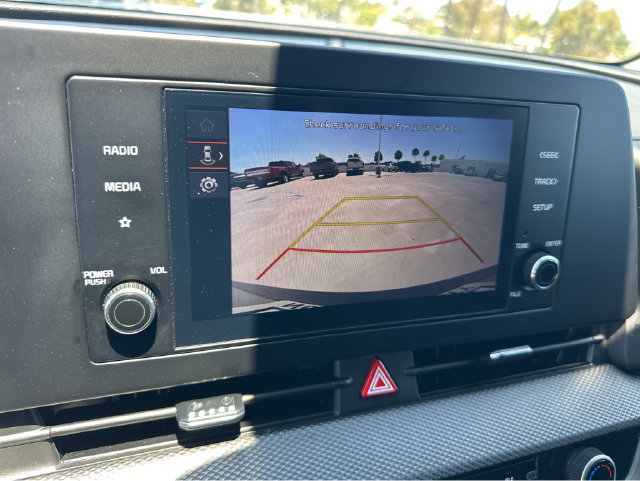 Used 2025 Kia Sportage LX FWD image 10