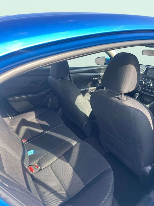 Used 2024 Nissan Sentra SV FWD image 12