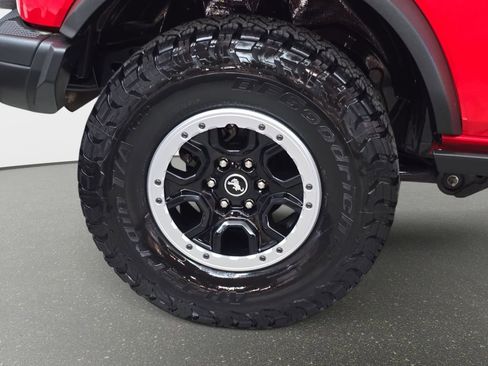 Used 2023 Ford Bronco Badlands AWD/4WD image 33