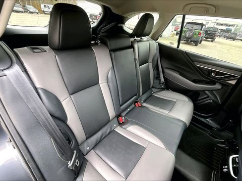 Used 2023 Subaru Outback Onyx Edition AWD/4WD image 20