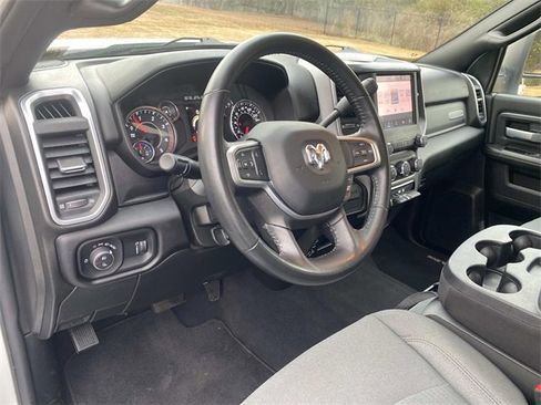 Used 2024 RAM 2500 Big Horn image 24
