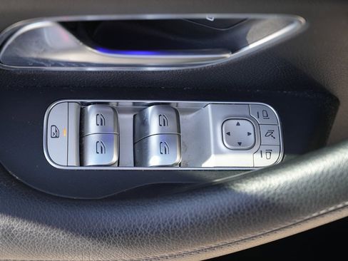 Used 2020 Mercedes-Benz GLE 450 4MATIC image 31