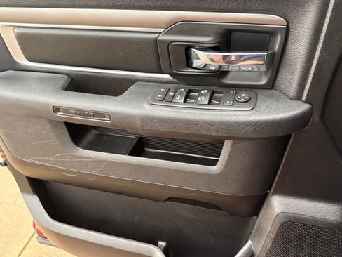 Used 2024 RAM 1500 Warlock RWD image 28