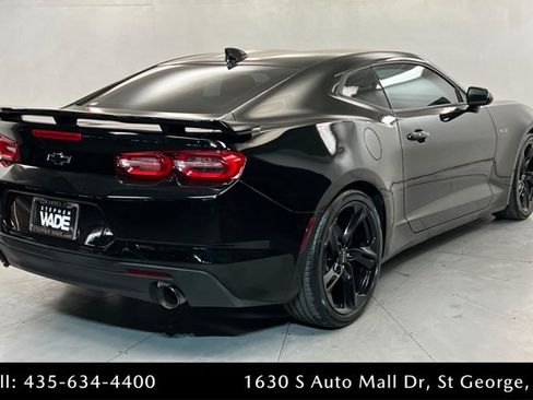 Used 2023 Chevrolet Camaro LT w/ Technology Package RWD image 5