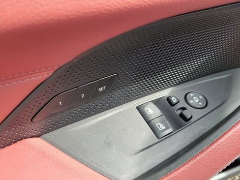 Used 2024 BMW 430i Coupe w/ Convenience Package RWD image 8