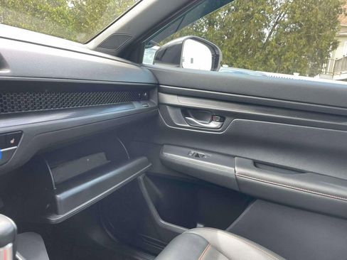 Certified 2025 Honda CR-V Sport-L image 34