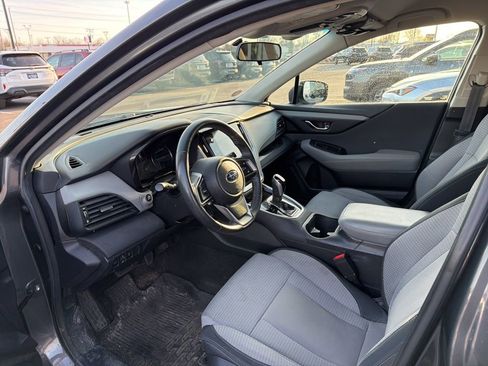 Used 2020 Subaru Outback Premium image 6