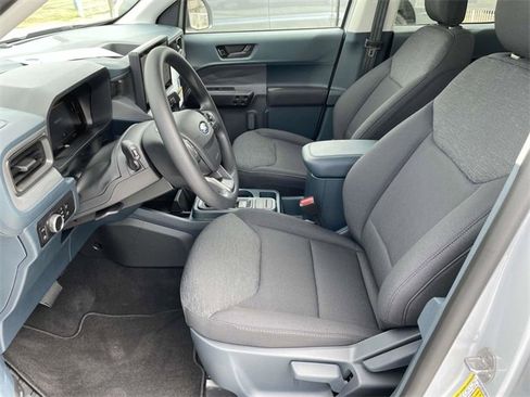 New 2025 Ford Maverick XL image 8