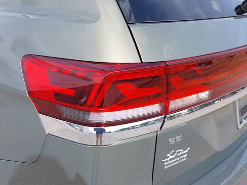 New 2026 Volkswagen Atlas SE FWD image 30