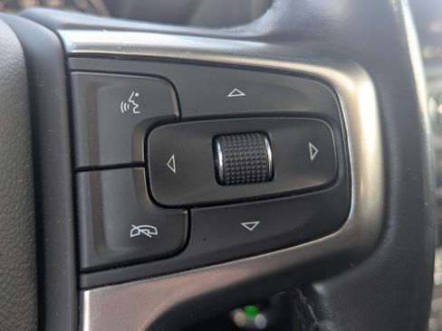 Used 2021 Chevrolet Silverado 1500 LT Trail Boss w/ Convenience Package II image 15