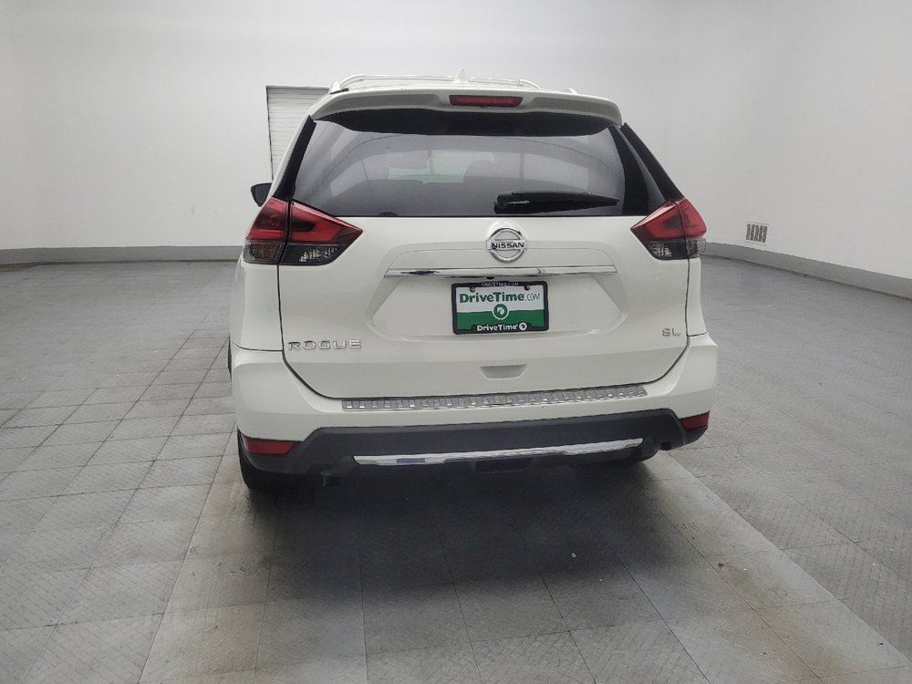 Used 2018 Nissan Rogue SL w/ Premium Package FWD image 6