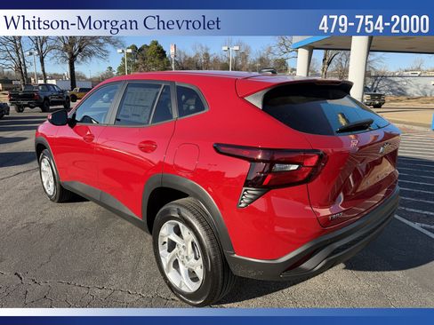 New 2026 Chevrolet Trax LS w/ LS Convenience Package image 7