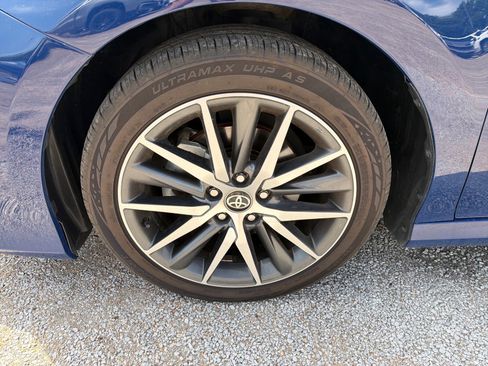 Used 2024 Toyota Camry XLE FWD image 19